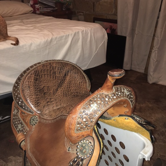 Barrel saddle - Picture 3 of 4